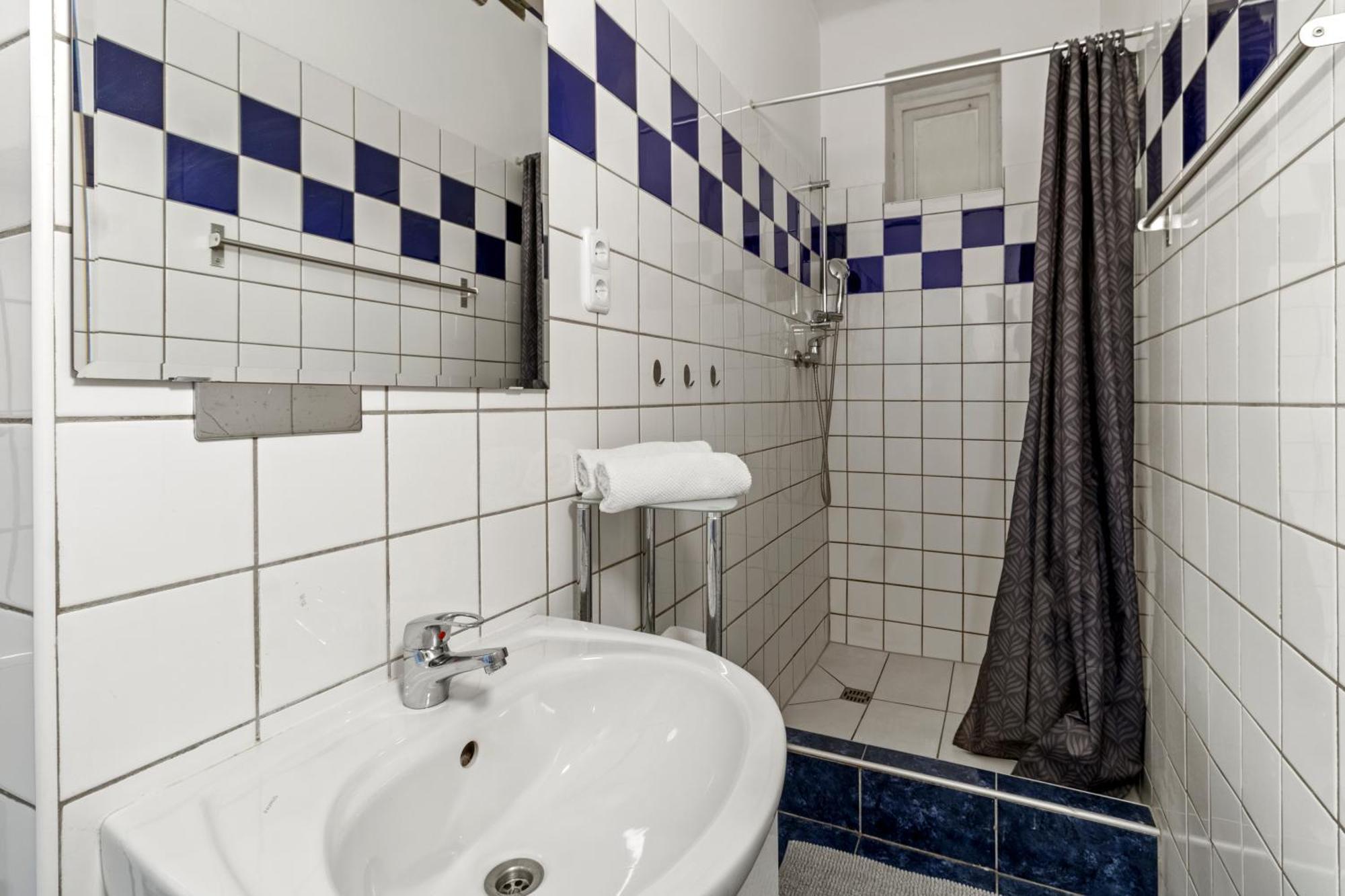 French Balcony - 45m² - Szeneviertel Appartement Vienne